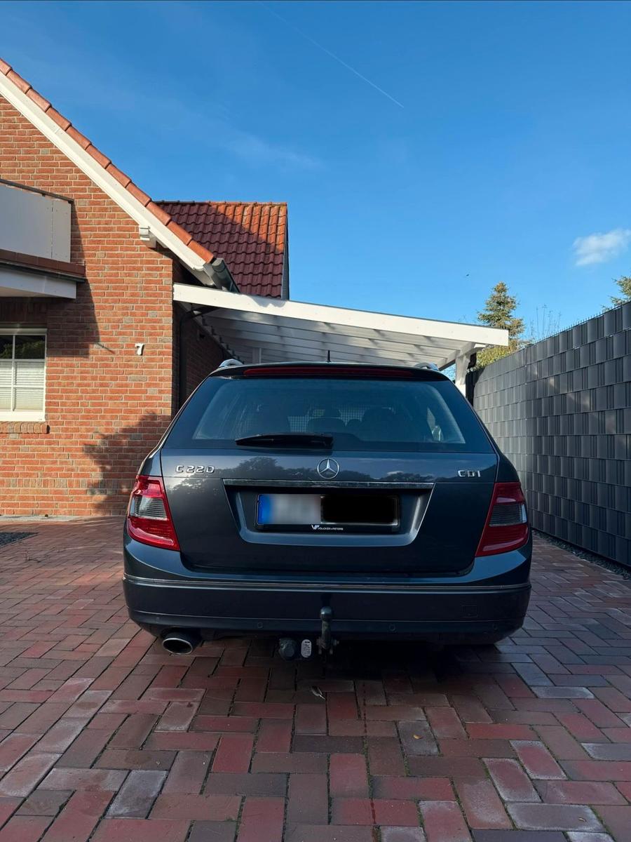 Mercedes-Benz C220 2010 — photo 5