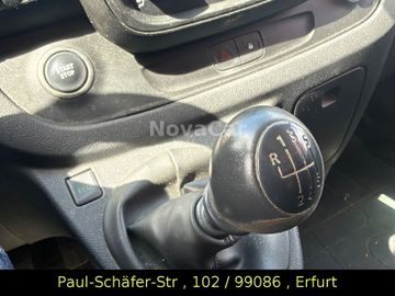 Renault Trafic - 11