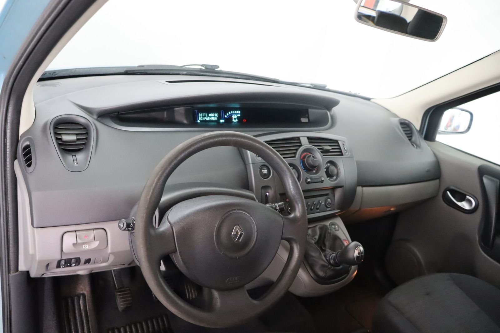 Fahrzeugabbildung Renault Megane Scenic 1.6 16V * Klima * Isofix