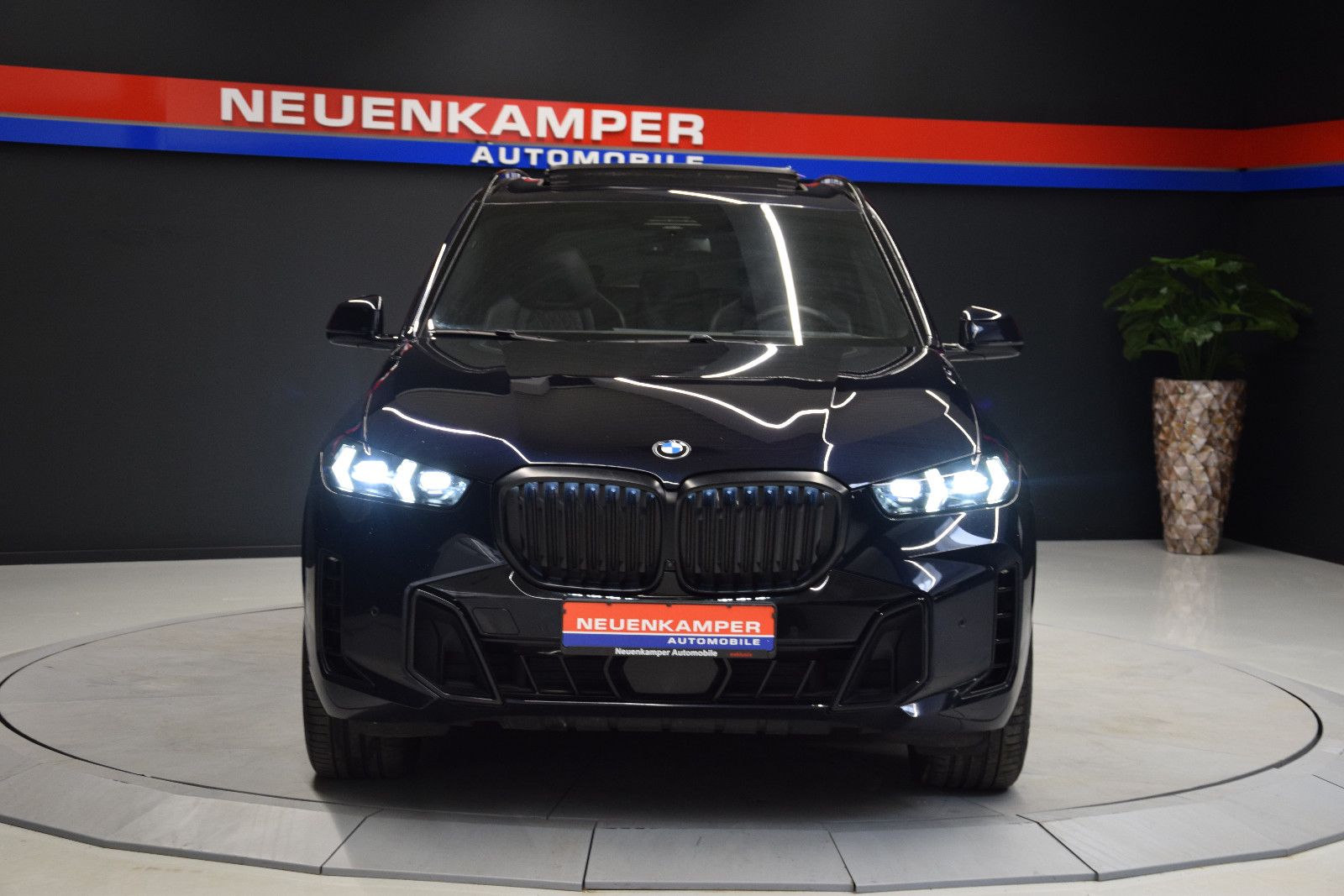 Fahrzeugabbildung BMW X5 40d xDr M Sport Pro *Neuer Motor bei BMW.