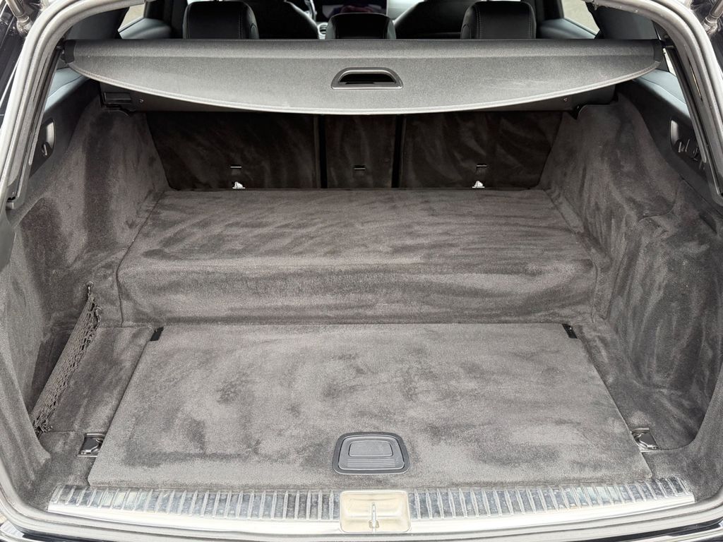 MERCEDES-BENZ E 300de T/BURMESTER/ACC/AMG/AHK/KAMERA MERCEDES-BENZ E 300de T/BURMESTER/ACC/AMG/AHK/KAMERA