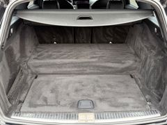 MERCEDES-BENZ E 300de T/BURMESTER/ACC/AMG/AHK/KAMERA MERCEDES-BENZ E 300de T/BURMESTER/ACC/AMG/AHK/KAMERA