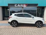 Nissan Qashqai 1.6 dCi 2WD Tekna - Nissan Qashqai mit Diesel-Antrieb: Kombi
