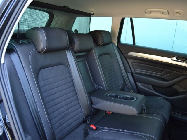 Passat Variant 2.0 TDI Elegance IQ.DRIVE/AHK/MAT