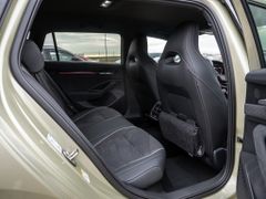 Foto Nummer 4: SKODA Superb