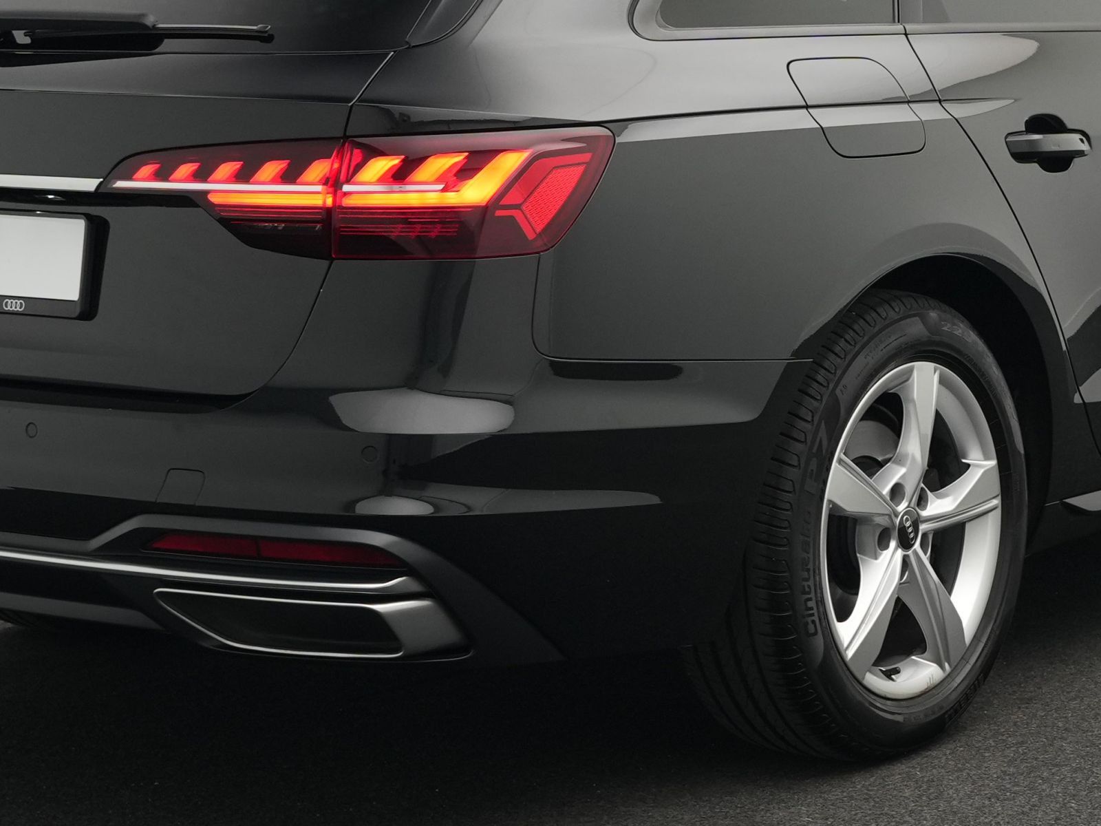 Audi A4 - Bild 24