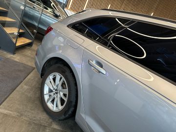 Audi A4 *TEMPO*KLIMA*SZHZ*TÜV-0128*NAVI*TEMPOMAT