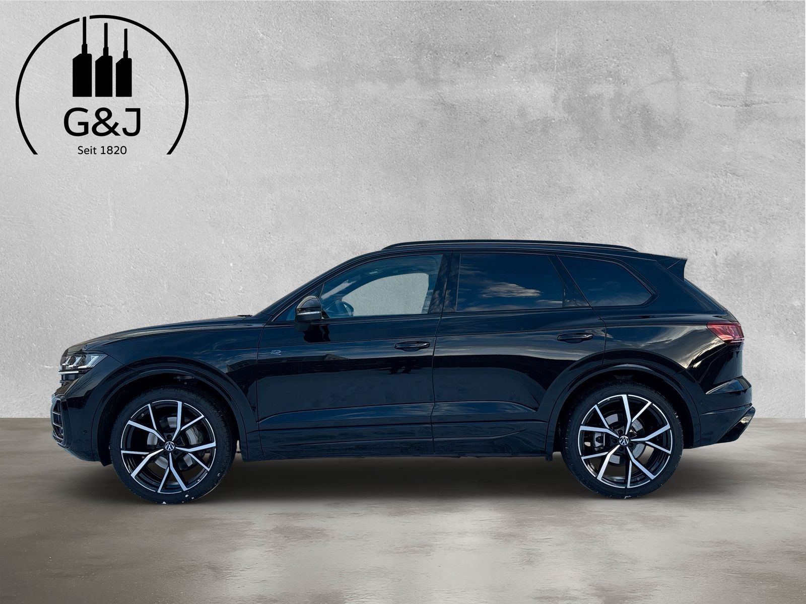 Fahrzeugabbildung Volkswagen Touareg R-Line 4Mot. FinalEditon Pano HuD AHK