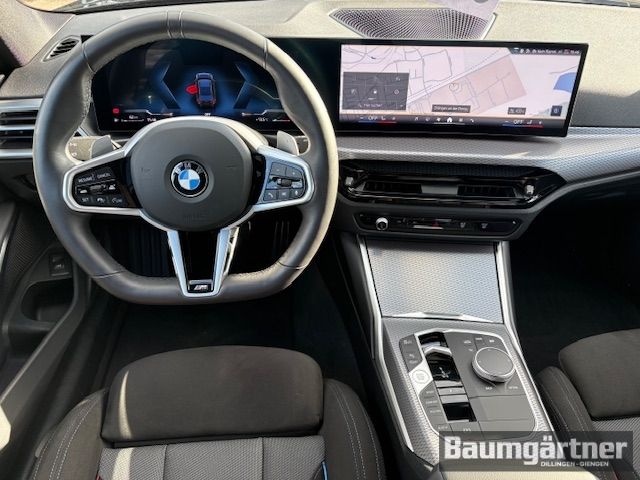 Fahrzeugabbildung BMW 330 i xDrive M-Sport Touring Kamera/ACC/Sitzh.