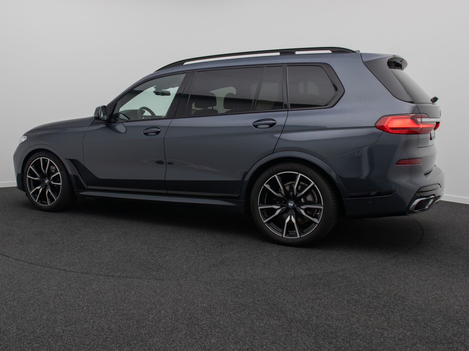 Fahrzeugabbildung BMW X7 xD40d MSport NightVis 360&deg;Laser SkyLounge 22"