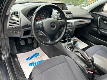 BMW 118 - 9