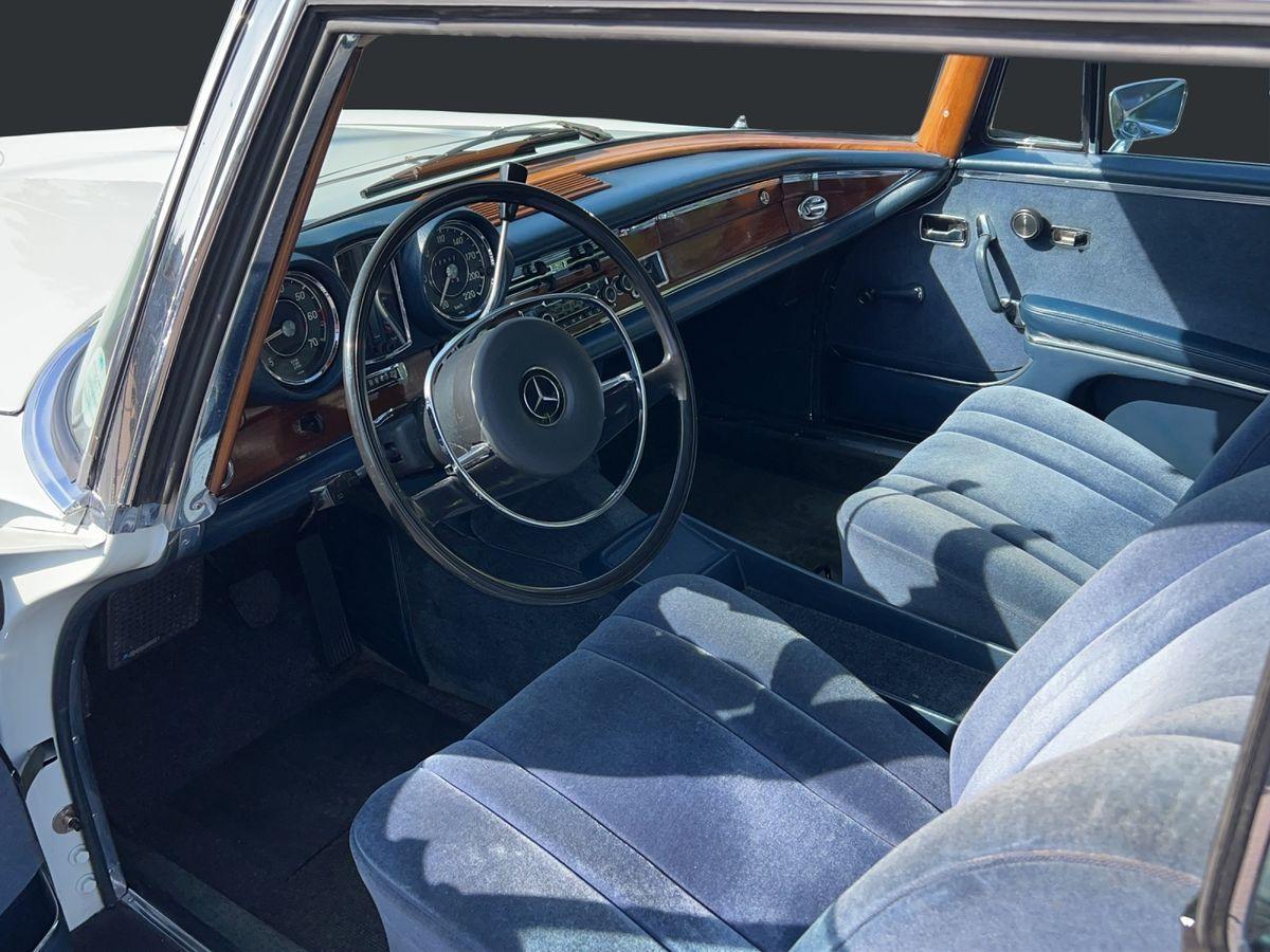 Mercedes-Benz 280 SEC Coupe-seltene Farbe*Blaues Velour*