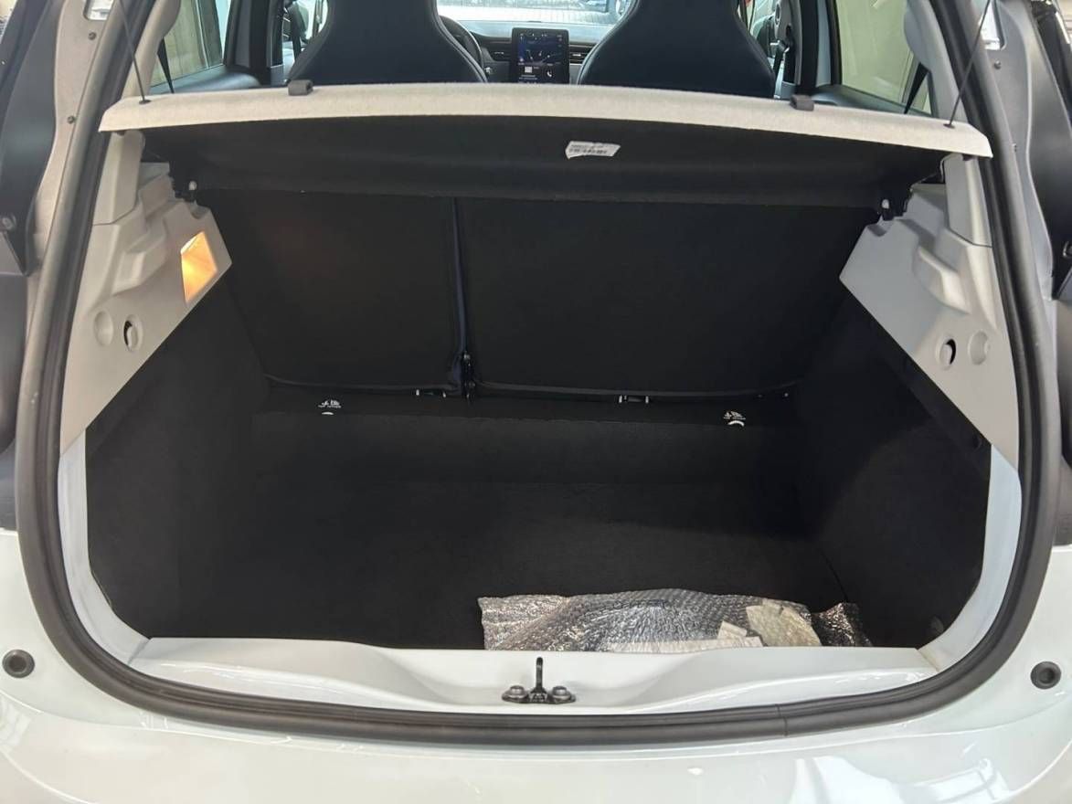 Fahrzeugabbildung Renault ZOE E-Tech 100% el. SONDERMODELL RIVIERA R135 Z.