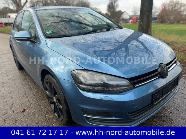 Volkswagen Golf VII Lim. Cup BMT //XENON//LED//NAVI//PDC//