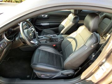 Fahrzeugabbildung Ford Mustang GT 5.0 V8 *Leder*Xenon*Key-Free*Navi*