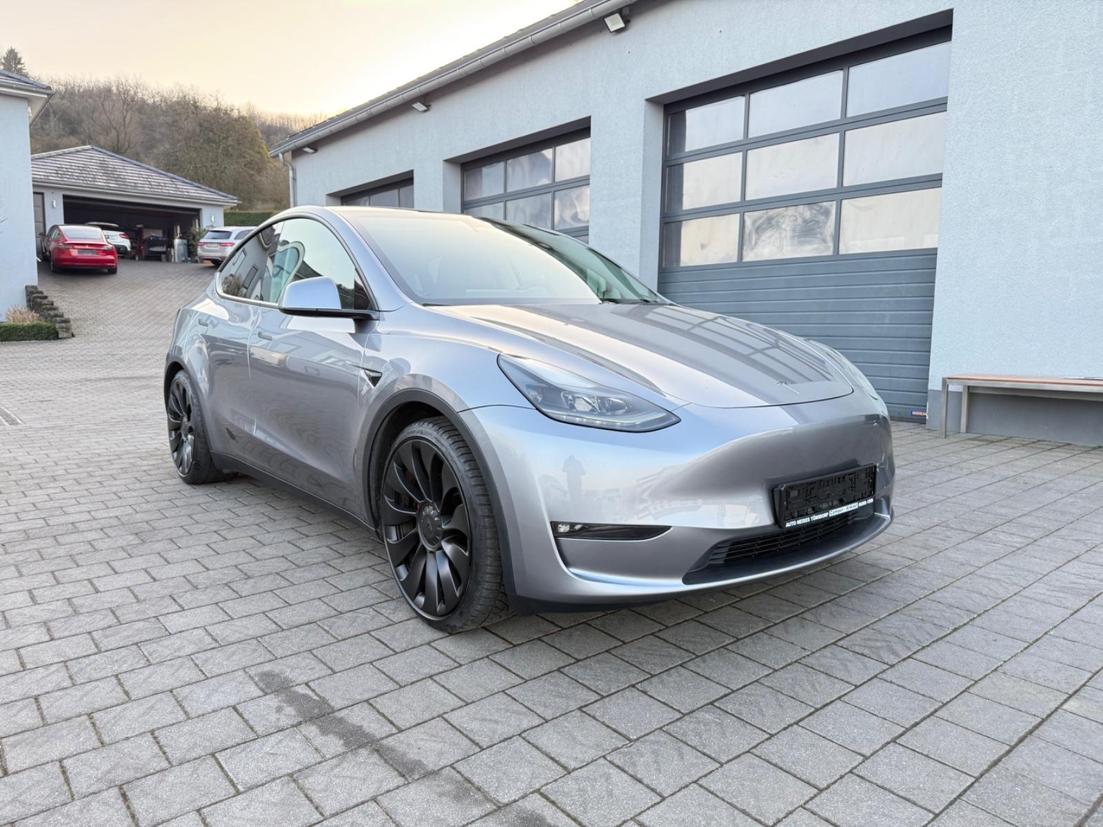 Tesla Model Y Performance | *Quicksilver* | *Garantie*