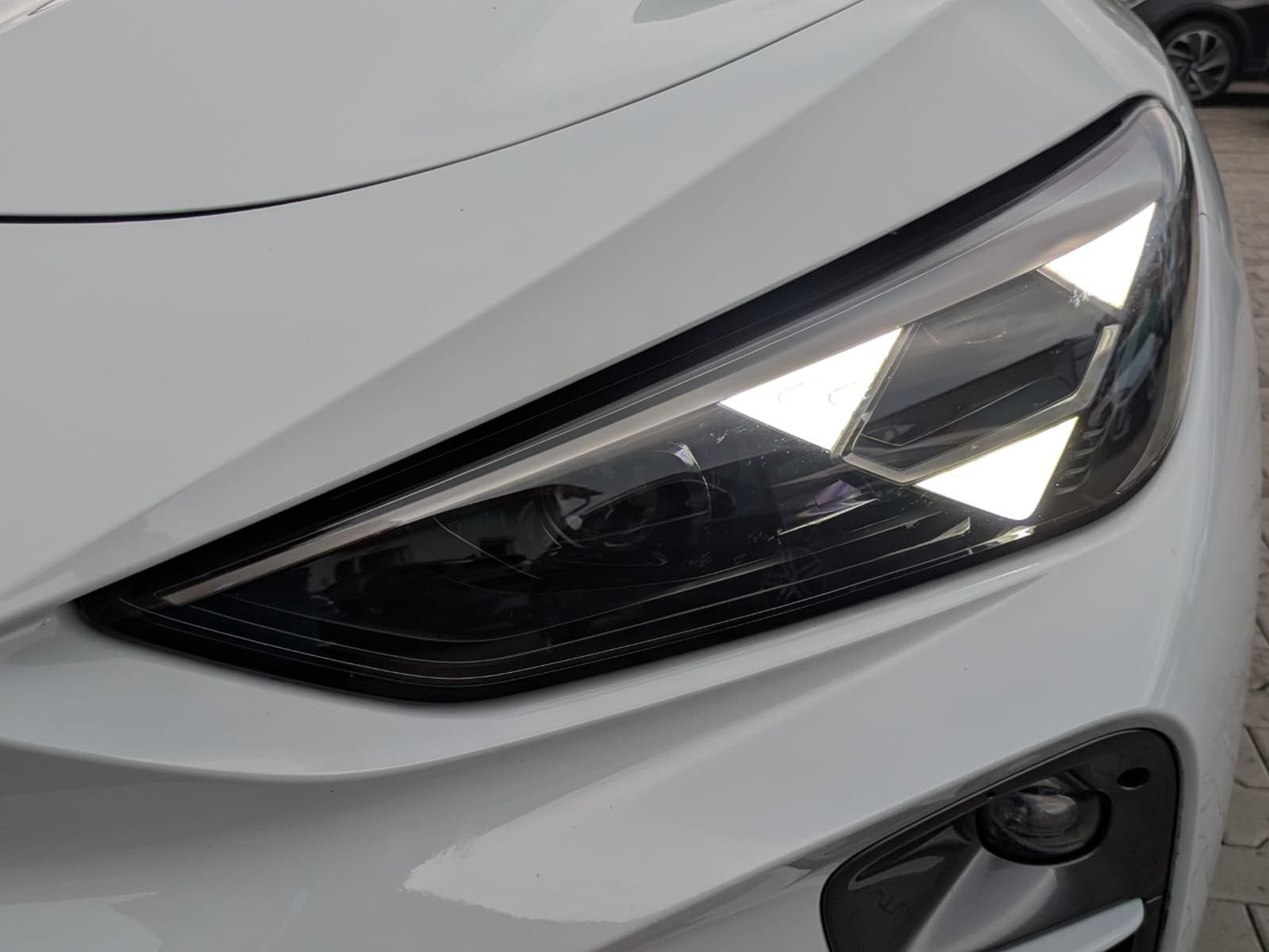 Fahrzeugabbildung CUPRA Terramar 2.0 TSI 4D VZ HUD*MATRIX*PANO*DCC*20"