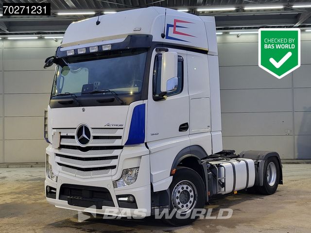 Mercedes-Benz Actros 1842 4X2 GigaSpace 2x Tanks