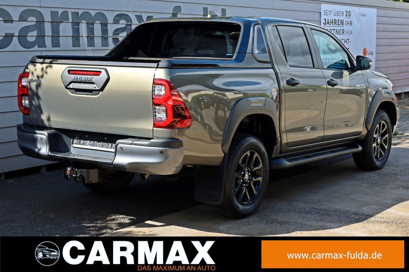 Fahrzeugabbildung Toyota Hilux 2.8 D-4D Invincible Sport,ACC,AHK,Rollo el