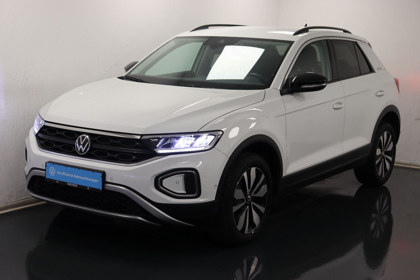 Volkswagen T-Roc - Bild 2