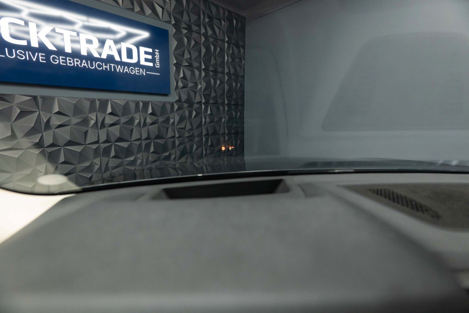 Fahrzeugabbildung BMW X5 xDrive 30d Sport Shadow | ACC | LED | Live CP
