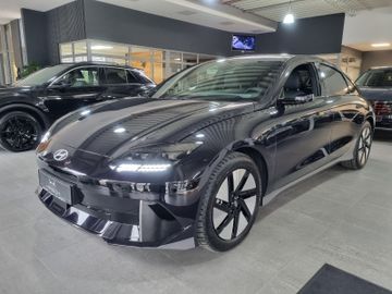 Fahrzeugabbildung Hyundai IONIQ 6 2WD 77,4 229PS UNIQ digitale ASP PanoD.
