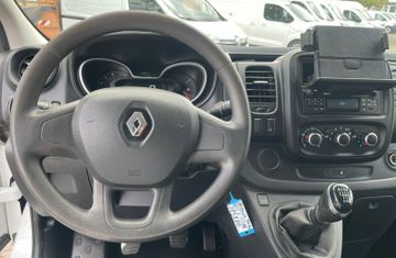 Renault Trafic - 10
