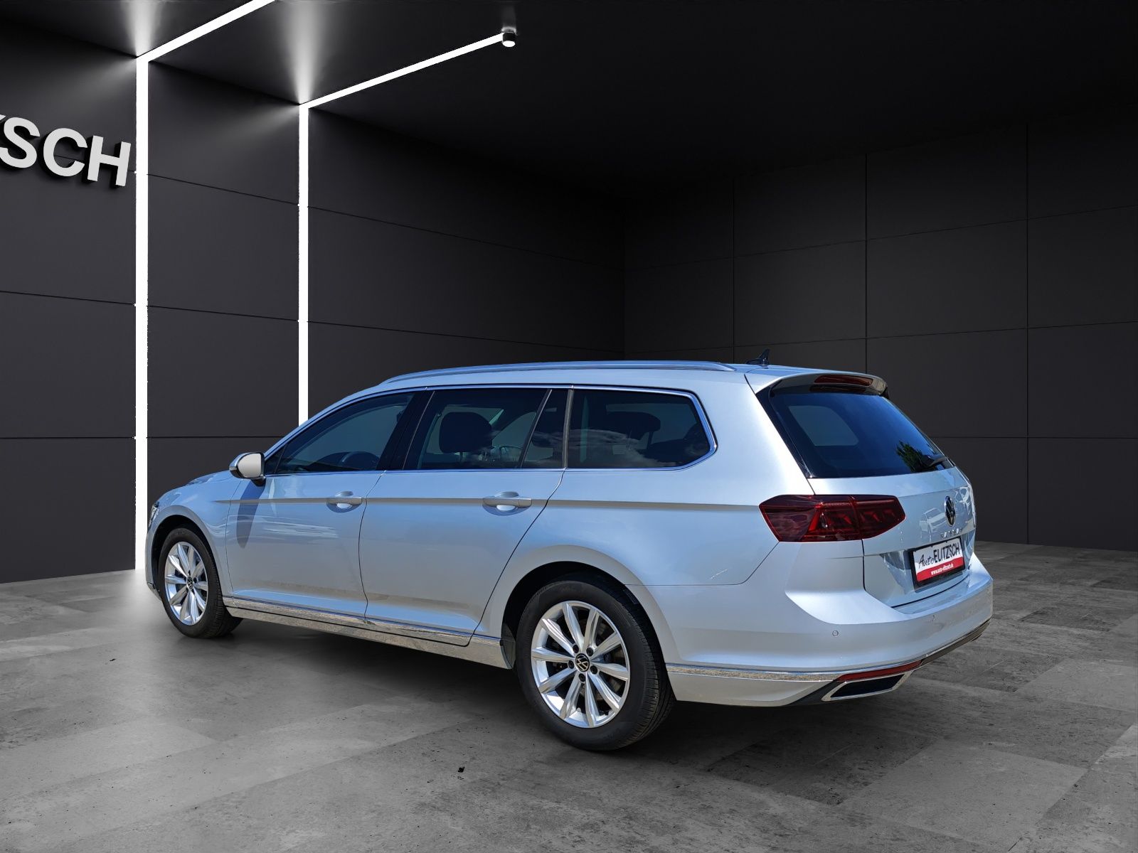 Fahrzeugabbildung Volkswagen Passat Variant TSI Elegance DSG 4M Matrix Navi A