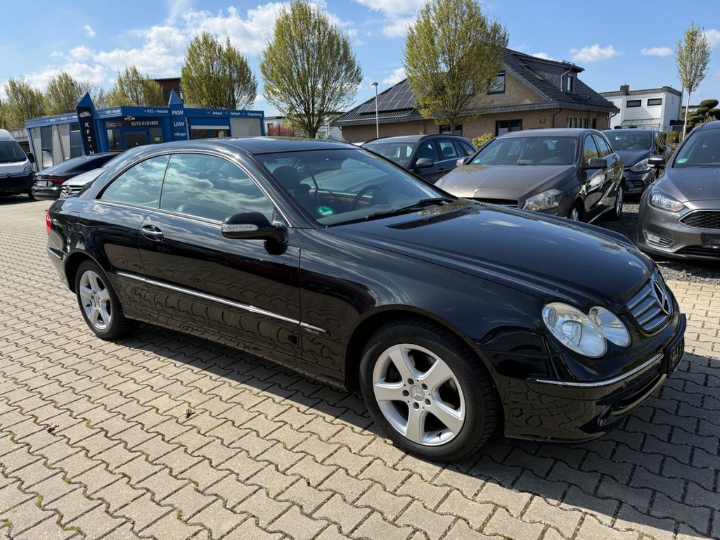 Mercedes-Benz CLK 320