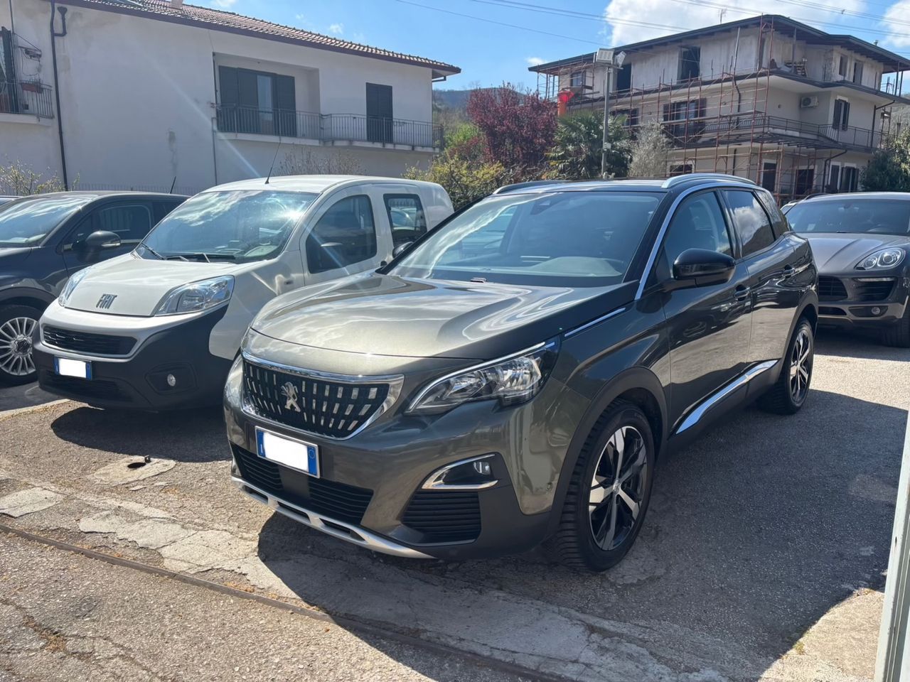 Peugeot 3008 BlueHDi 130 S&S EAT8 GT Line imagem 3
