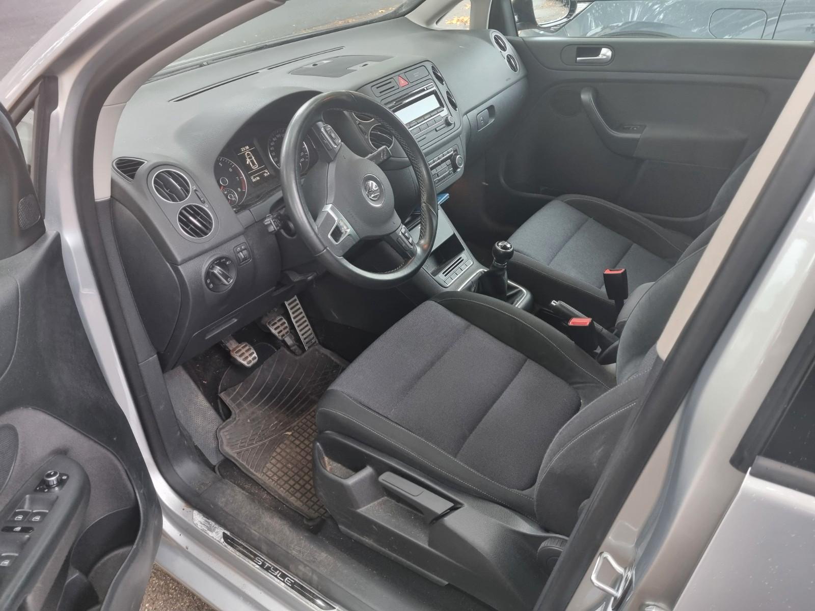 Volkswagen Golf Plus 2011 — photo 9