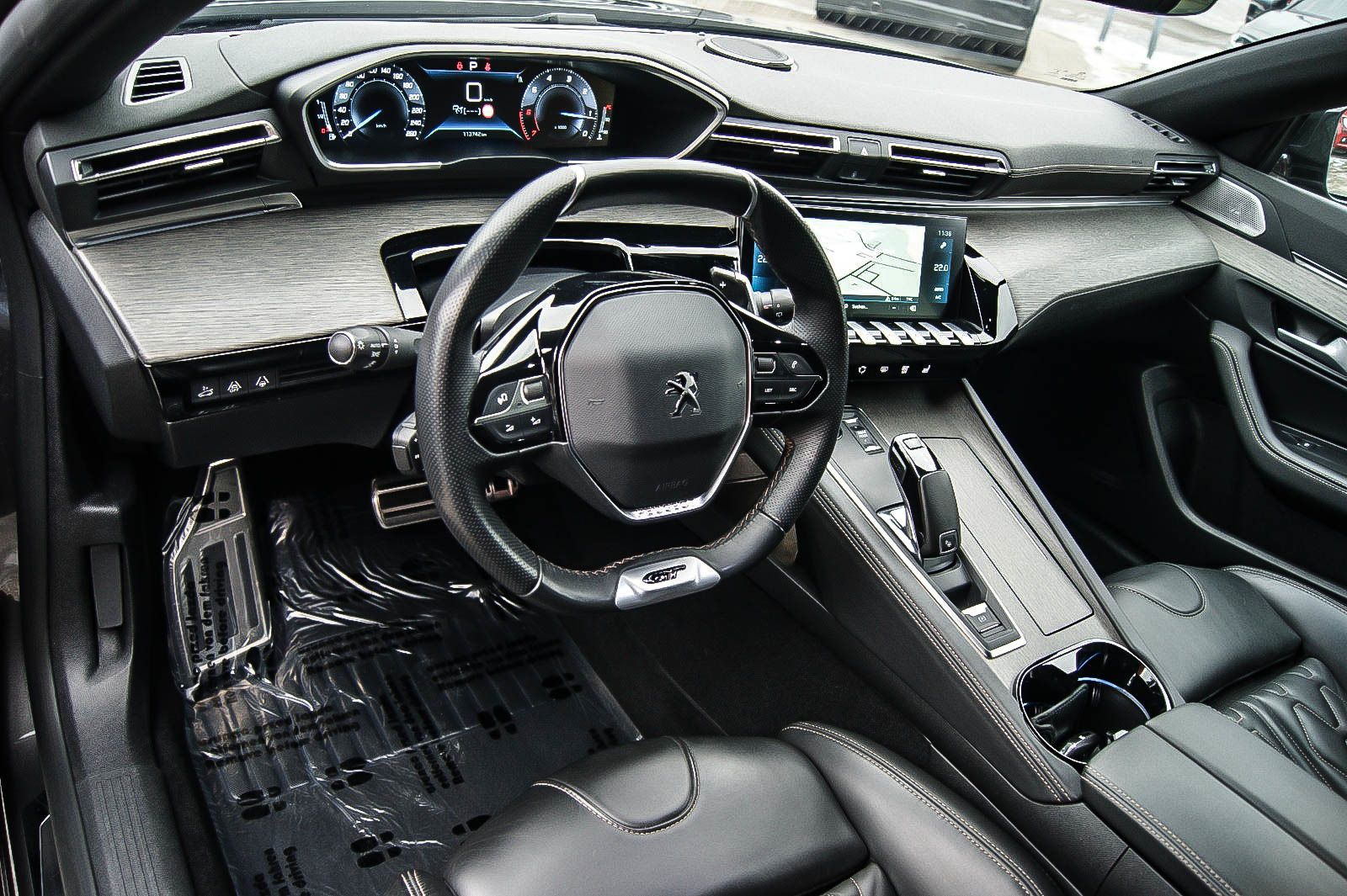 Fahrzeugabbildung Peugeot 508 SW GT Pack NIGHT-VISION ANHZV SCHIEBEDACH