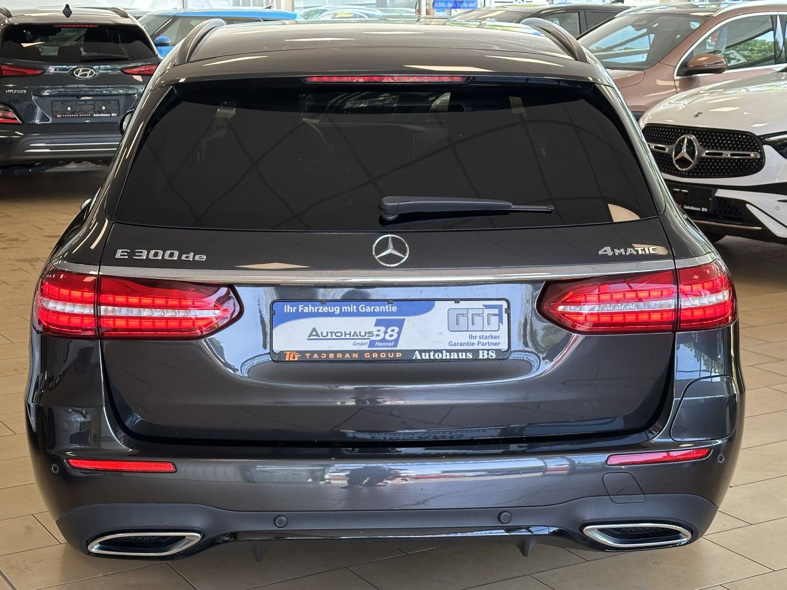 Mercedes-Benz E 300 4Matic AMG & Night-Paket ACC 360 Burmester foto 4