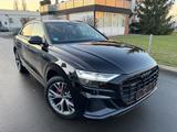 Audi Q8 50 TDI quattro S-Line - Audi Q8 in Frankfurt (Main)
