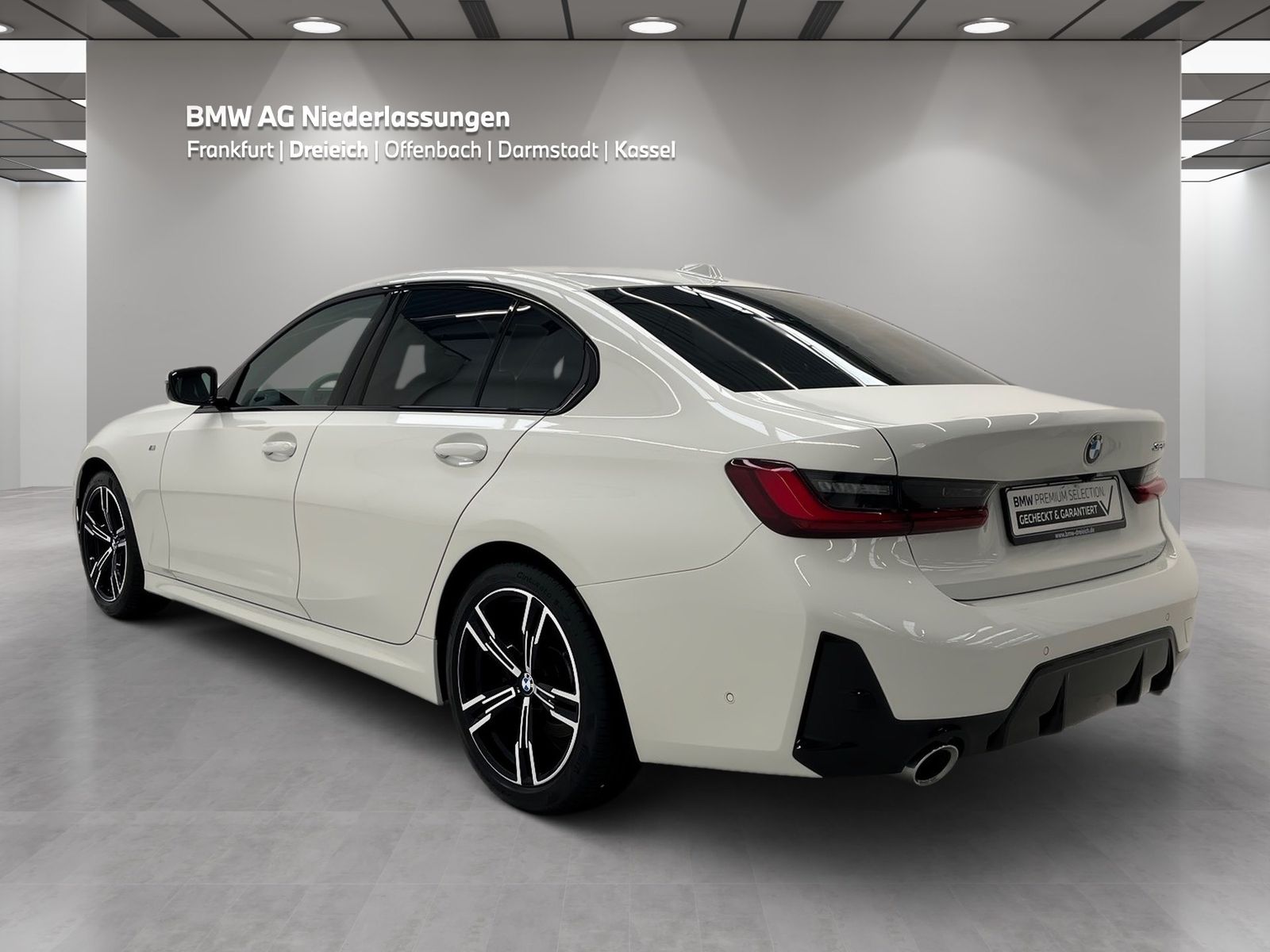BMW 320i M Sport AHK LiveCockpitProf Kamera HiFi foto 5