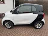Smart Fortwo Coupé Baujahr 2018 Benzin 52kW - Smart: Benz