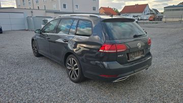 Volkswagen Golf - 5