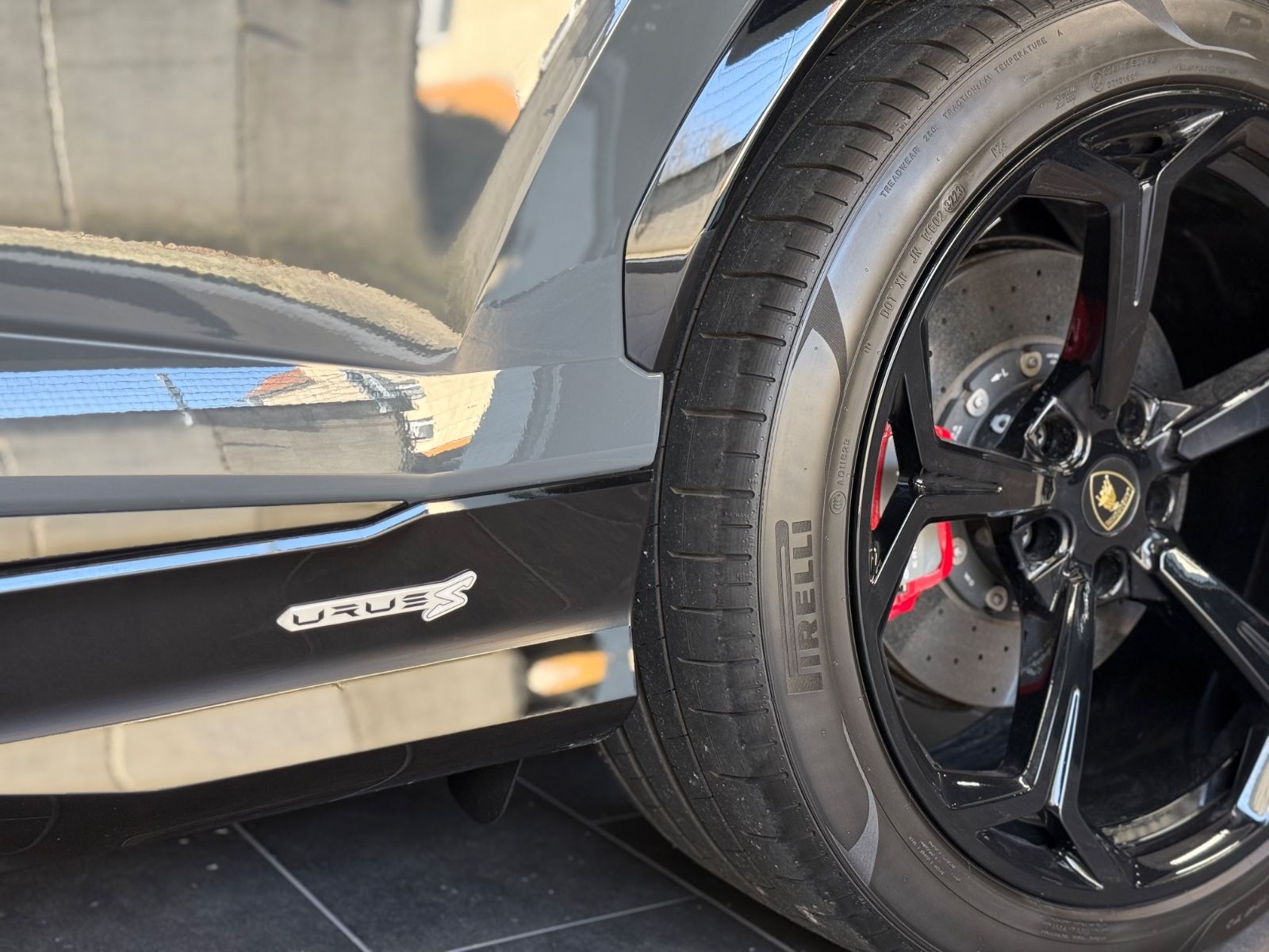Lamborghini Urus S Grigio Telesto B&O Panorama Night-Vision foto 18