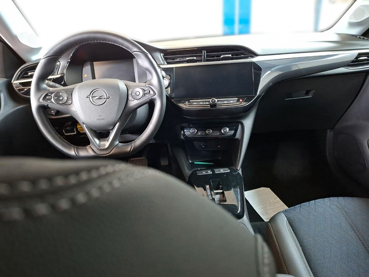 Fahrzeugabbildung Opel Corsa-e F ELEGANCE 3-PHASIG NAVI/LED/KAMERA/DAB+