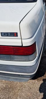 Peugeot 405 GLI aus 2. Hand Scheckheft und Bordmappe - Peugeot 405: Limousine