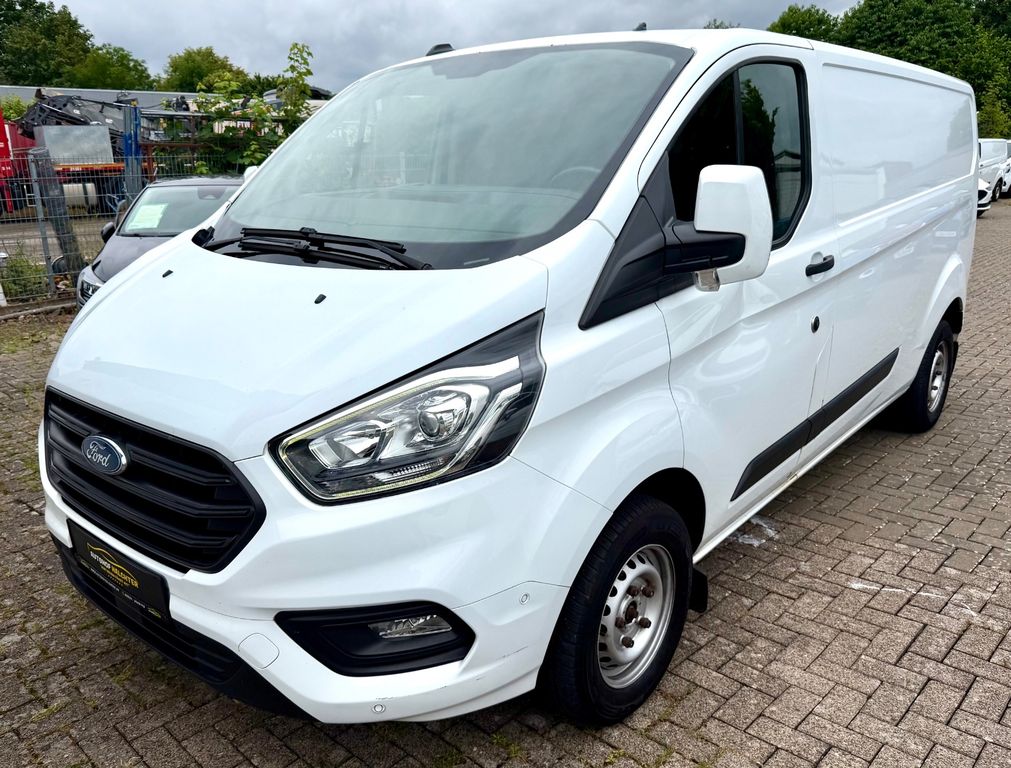Image of Ford Transit Custom