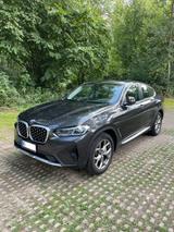 BMW X4 xDrive30d AT - Modell 2022 Neues Modell