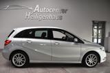 Mercedes-Benz B 250 7DCT BiXenon Navi Leder Totwinkel PDC V+H - silberne Mercedes-Benz B 250