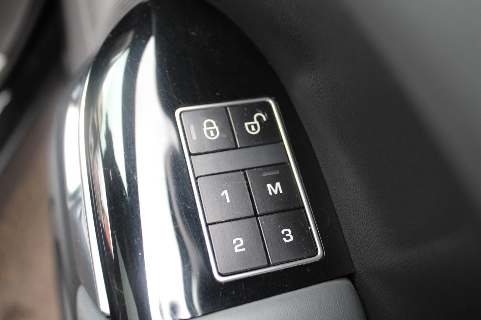 Land Rover Range Rover Sport 5.0 V8 Dynamic Xenon*Pano*360°