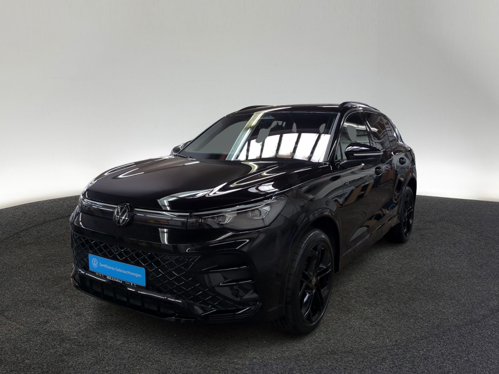 Volkswagen Tiguan R-Line Black 2.0 TSI 4M IQ.LED 360°K HuD foto 2
