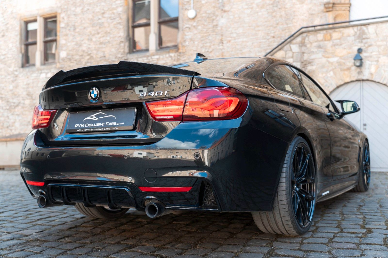 Fahrzeugabbildung BMW 440I Coupe M-PERFORMANCE HUD LED CARPLAY H&K ALC
