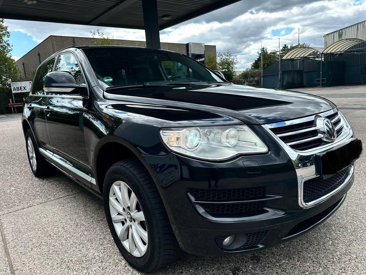 Volkswagen Touareg 2009 — photo 10