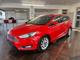 Ford Focus*Turnier*Titanium*NAVI*SHZ*RFK*Automatik* - Ford Focus mit Diesel-Antrieb: Kombi, Titanium