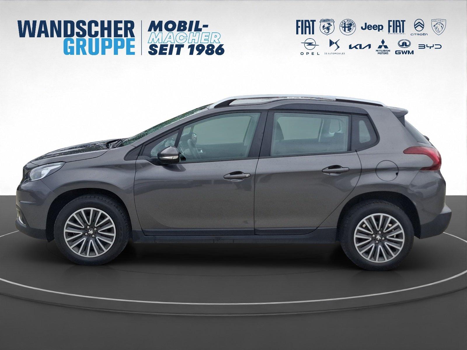 Peugeot 2008 Active 1.2 PureTech 110 Kam.+Pano+SHZ+PDC