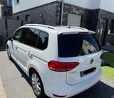 Volkswagen Touran 2.0 TDI SCR DSG IQ.DRIVE 7 Setzer Panoram - VW Touran Gebrauchtwagen in Bielefeld